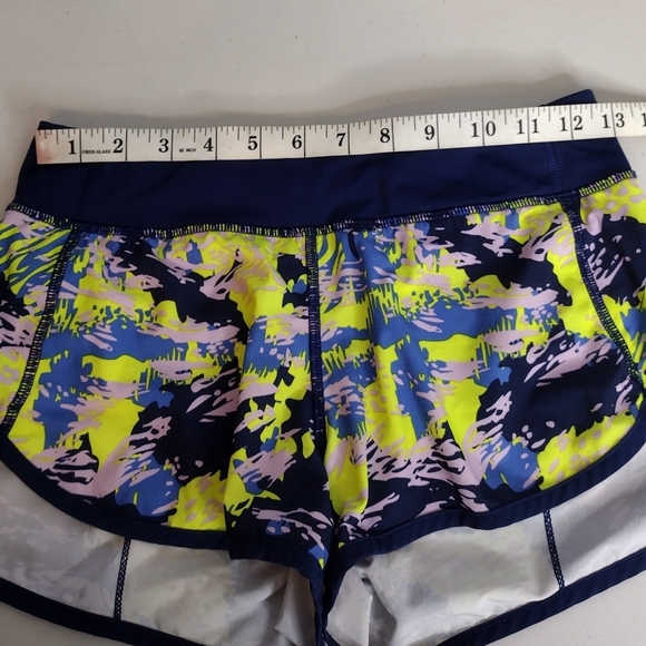 Ivivva Athletic Shorts - Picture 11 of 16